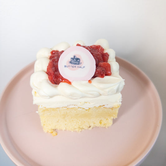 Cake Slab - Vanilla sponge, strawberry/raspberry compote, vanilla buttercream